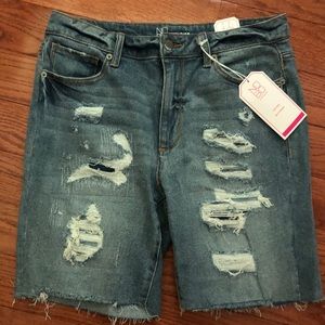 🌸 Mid rise boyfriend jean distressed shorts 11